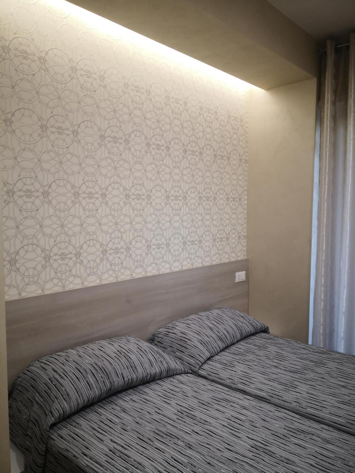 Gida Metro B Monti Tiburtini Quarto em Acomodações Particulares *